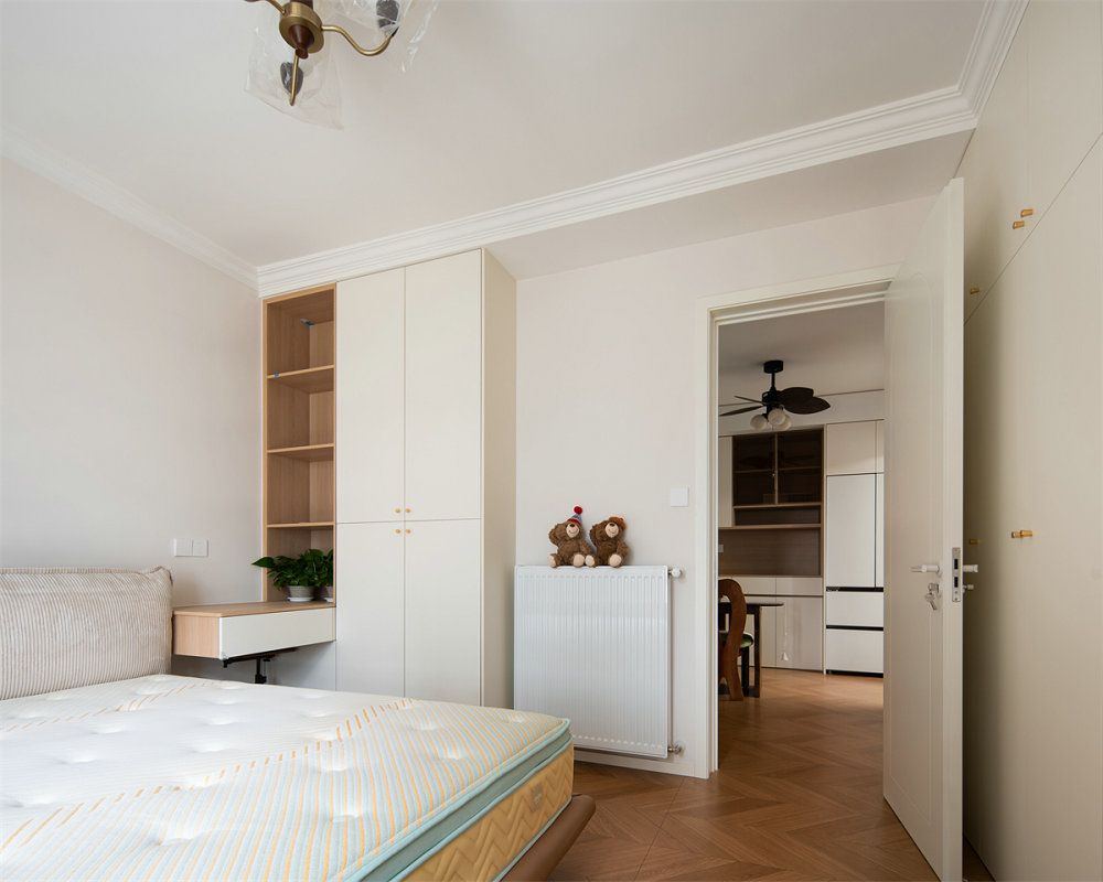 融創95號院95平中古風格裝修效果圖