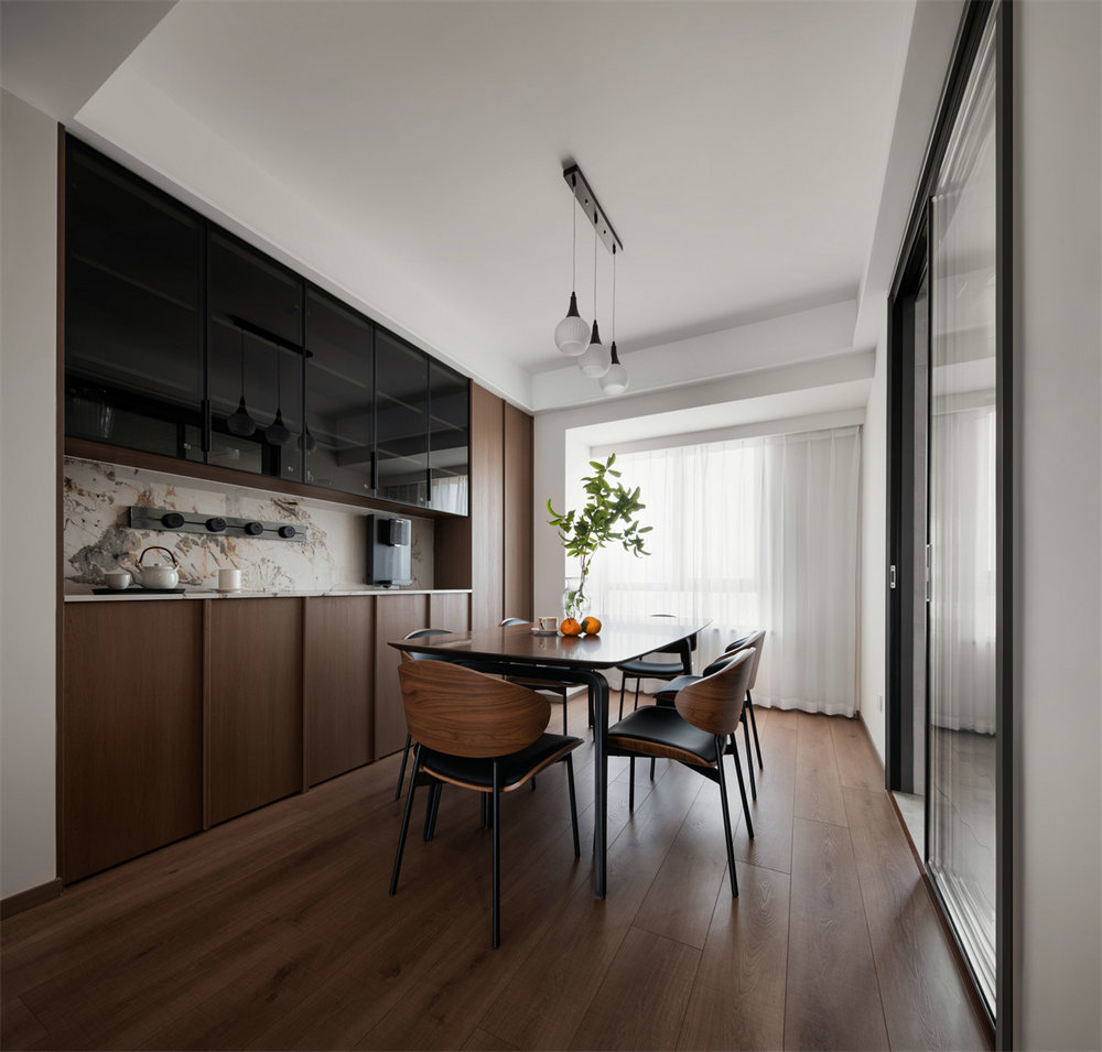 天匯龍城龍桂苑143平中古風格裝修效果圖