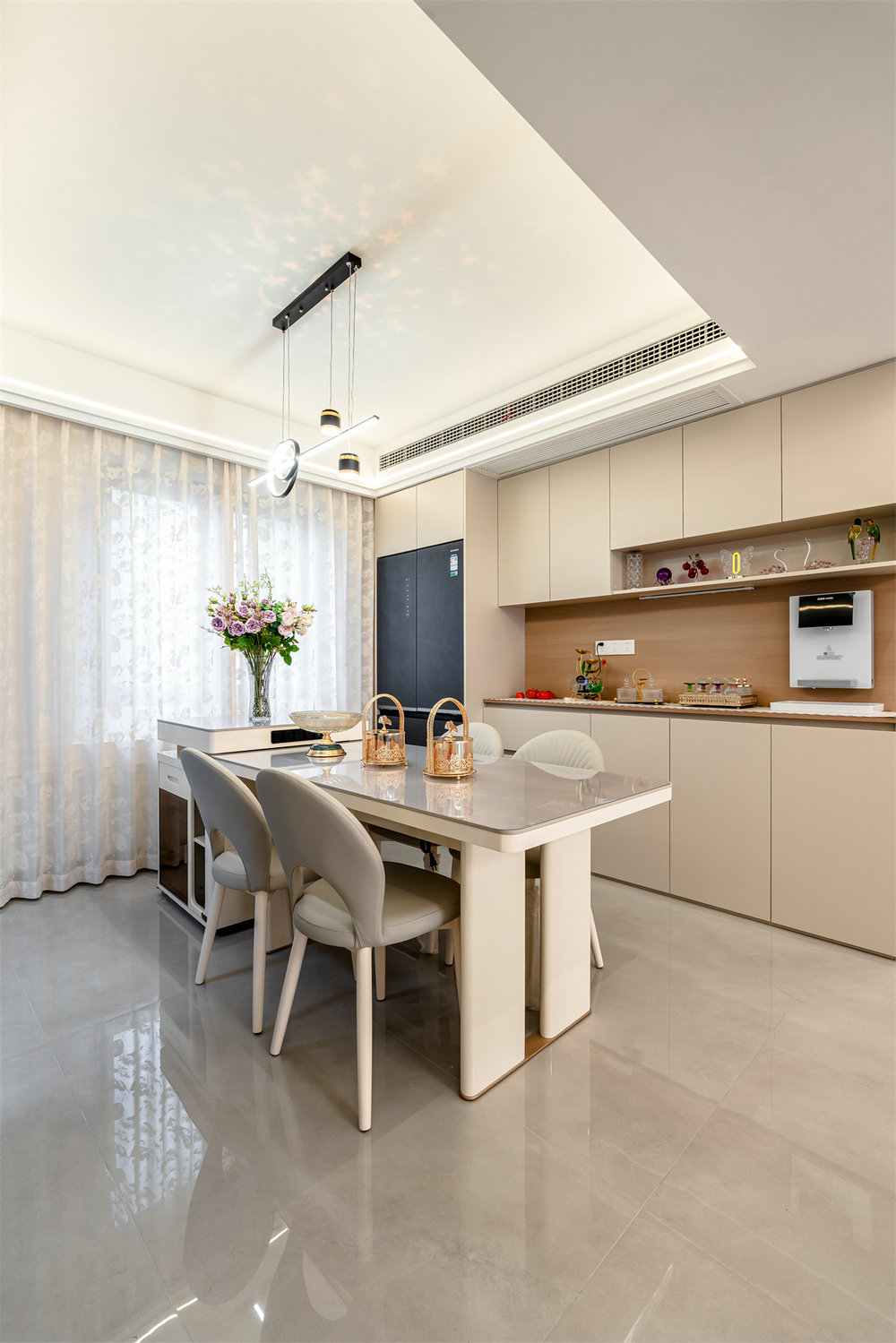 嘉河盛景190平現代風格裝修效果圖