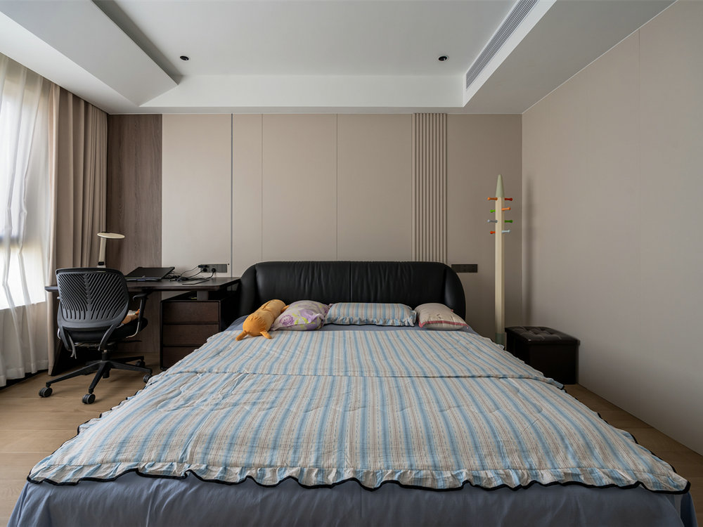 臨空香廷300平現代風格裝修效果圖