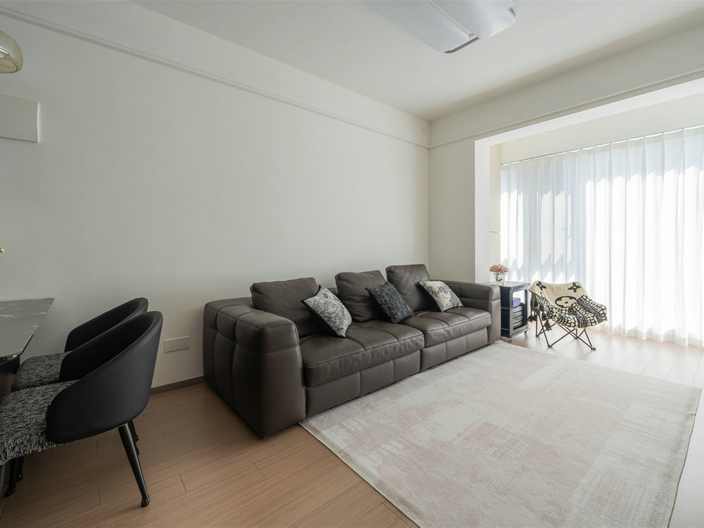 華僑城紅坊99平現代風格裝修效果圖