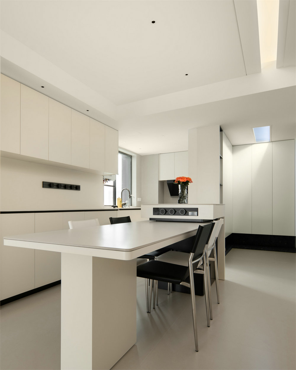 中交澄園130平現代極簡風格裝修效果圖