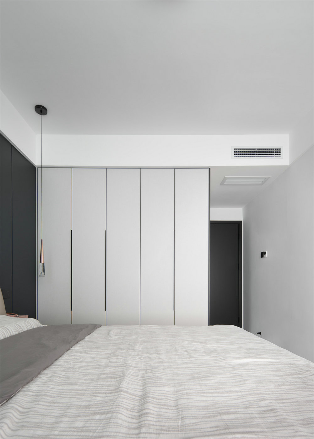 中建星光城126平現代風格裝修效果圖