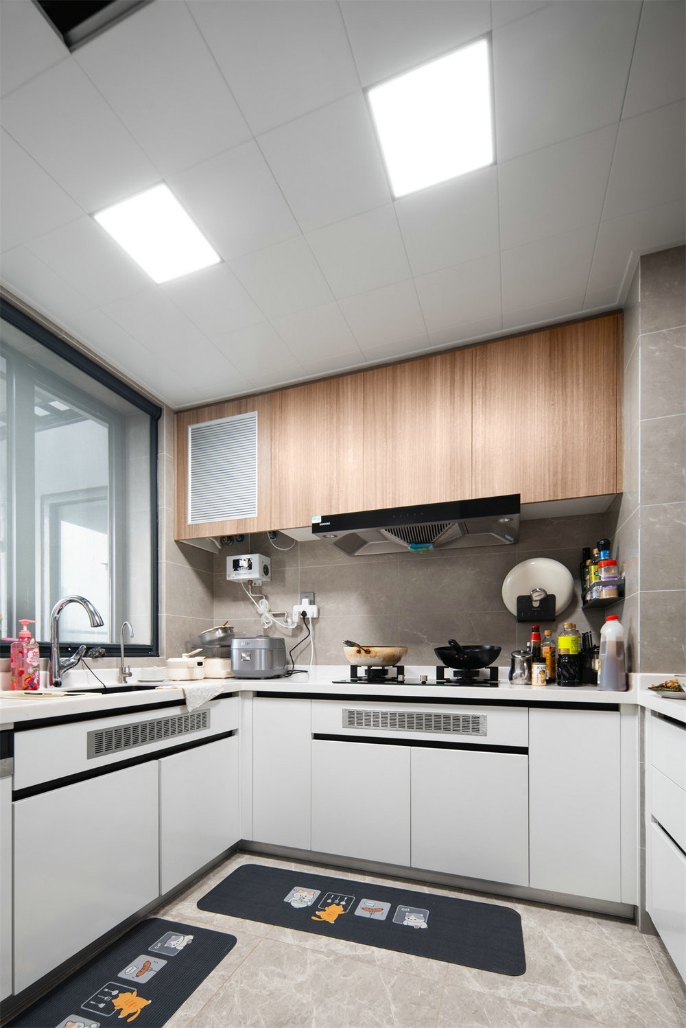 鳳起聽瀾220平意式極簡風格裝修效果圖