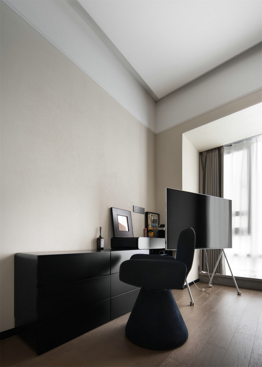 鳳起聽瀾220平意式極簡風格裝修效果圖