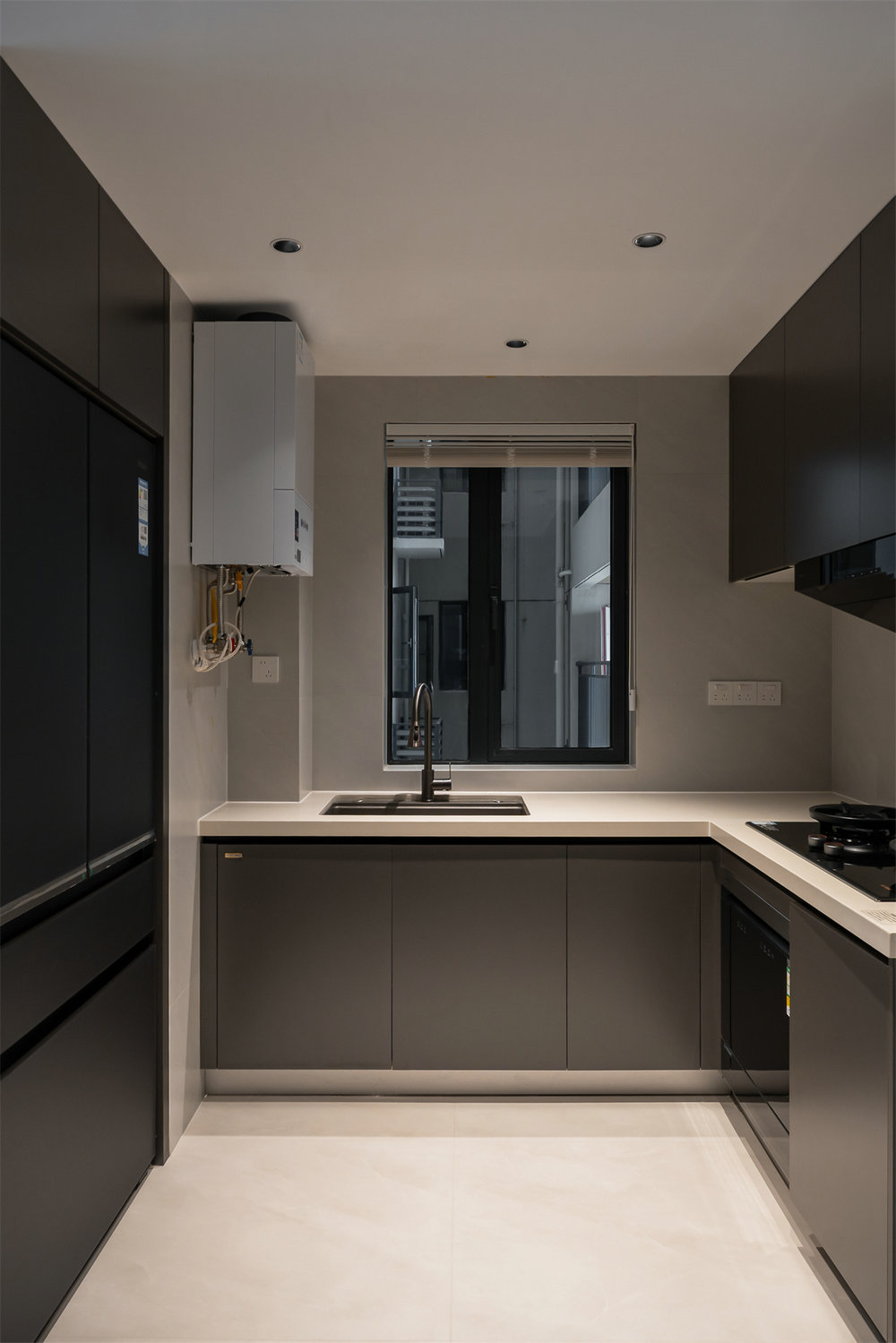 中建大公館102平意式輕奢風格裝修效果圖