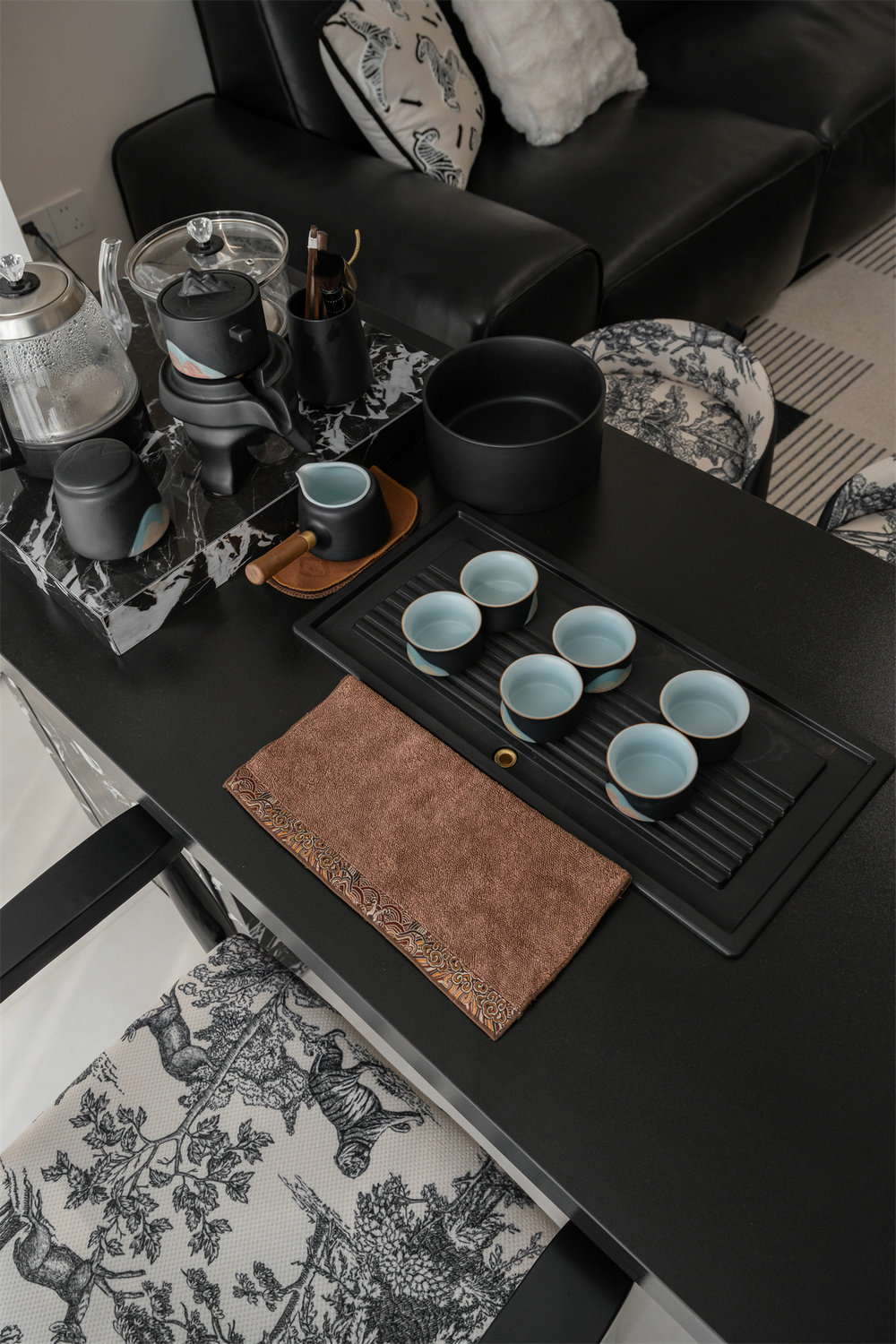 長江紫都93平現代風格裝修效果圖