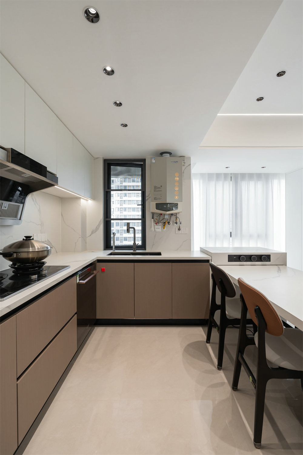 保利城140平現代簡約風格裝修效果圖