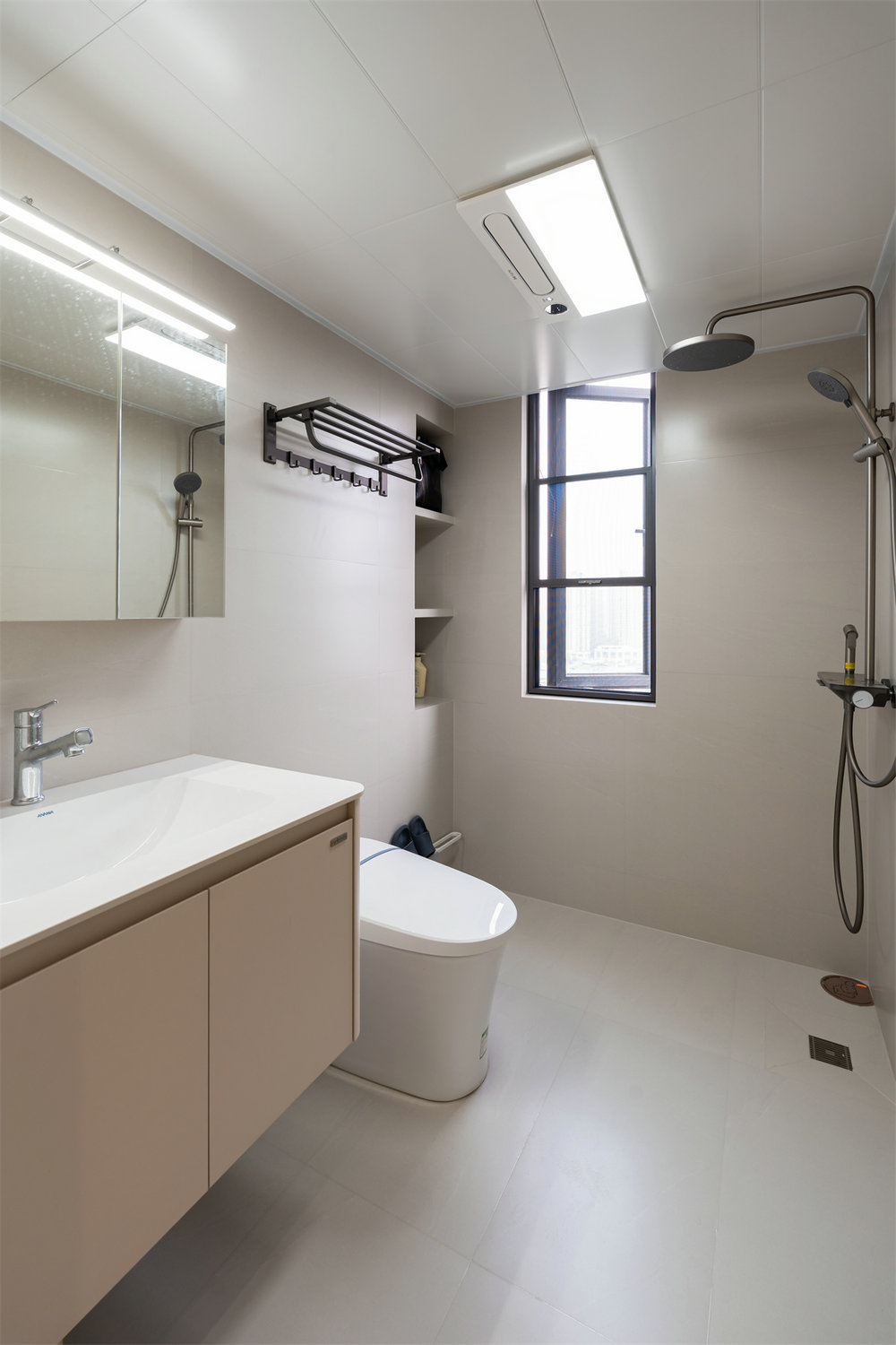 保利城140平現代簡約風格裝修效果圖