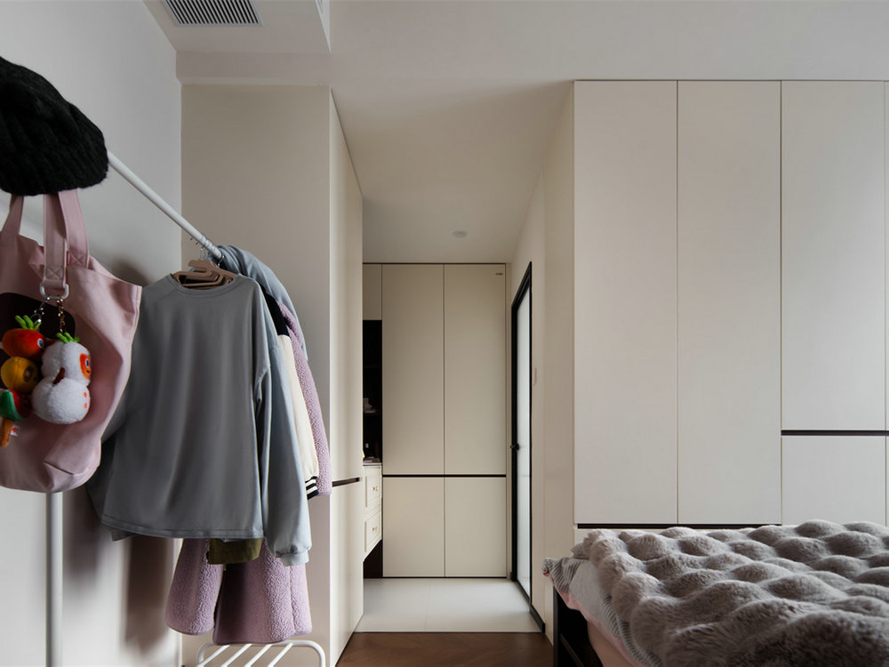 三和光谷道121平包豪斯混搭風格裝修效果圖