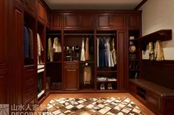 【山水人家裝飾】女人既然有了書房，為什么不能有衣帽間？