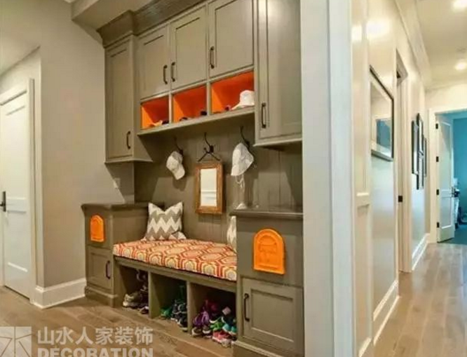 【山水人家裝飾】女人既然有了書房，為什么不能有衣帽間？