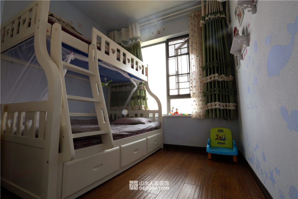 東湖城110平現代時尚風格裝修效果圖