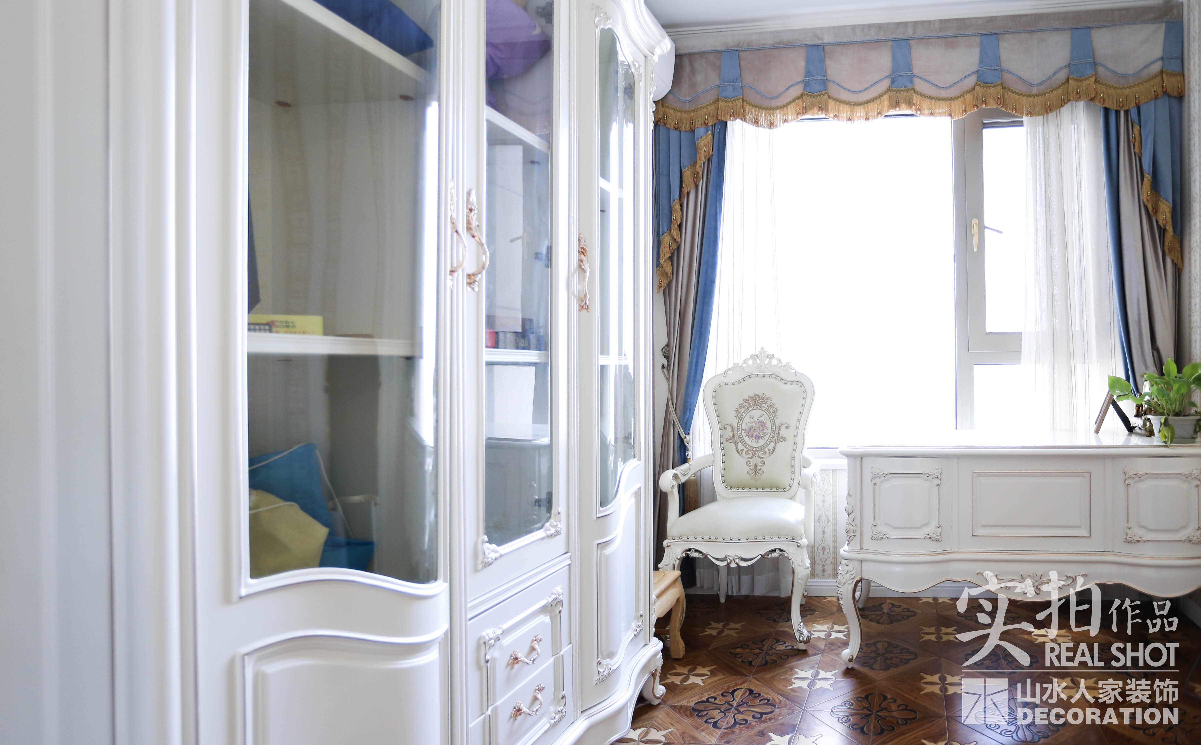 綠地香樹花城現代簡約風格裝修效果圖