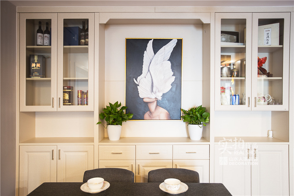 融僑城現代簡約風格裝修效果