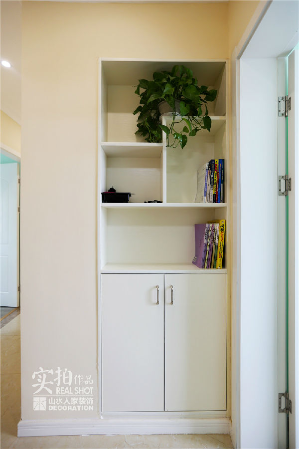 保利清能西海岸現代簡約風格裝修效果圖