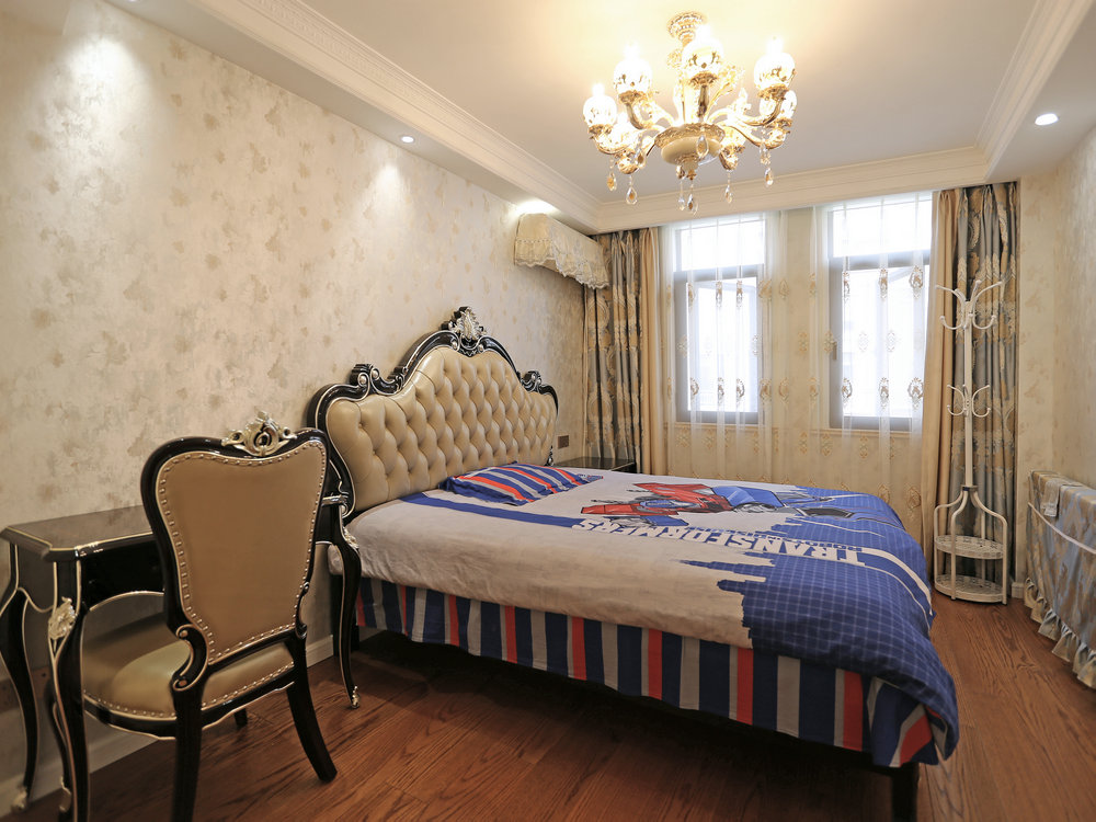 保利藍海郡600平歐式別墅裝修效果實景圖