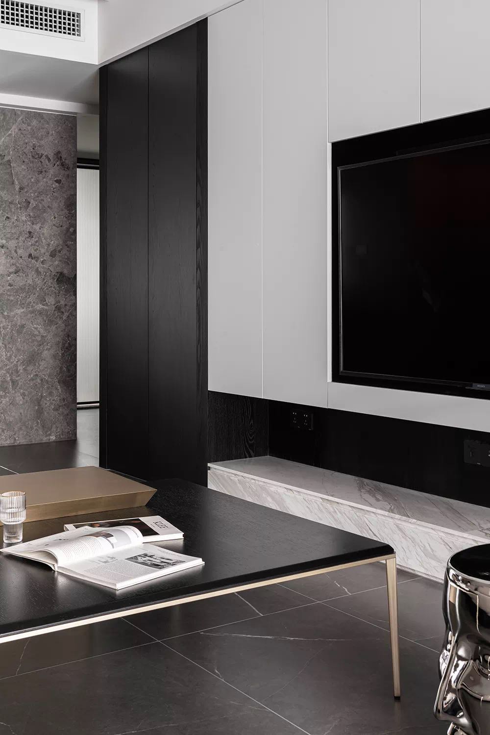 綠地公館118平現代黑白灰裝修效果圖