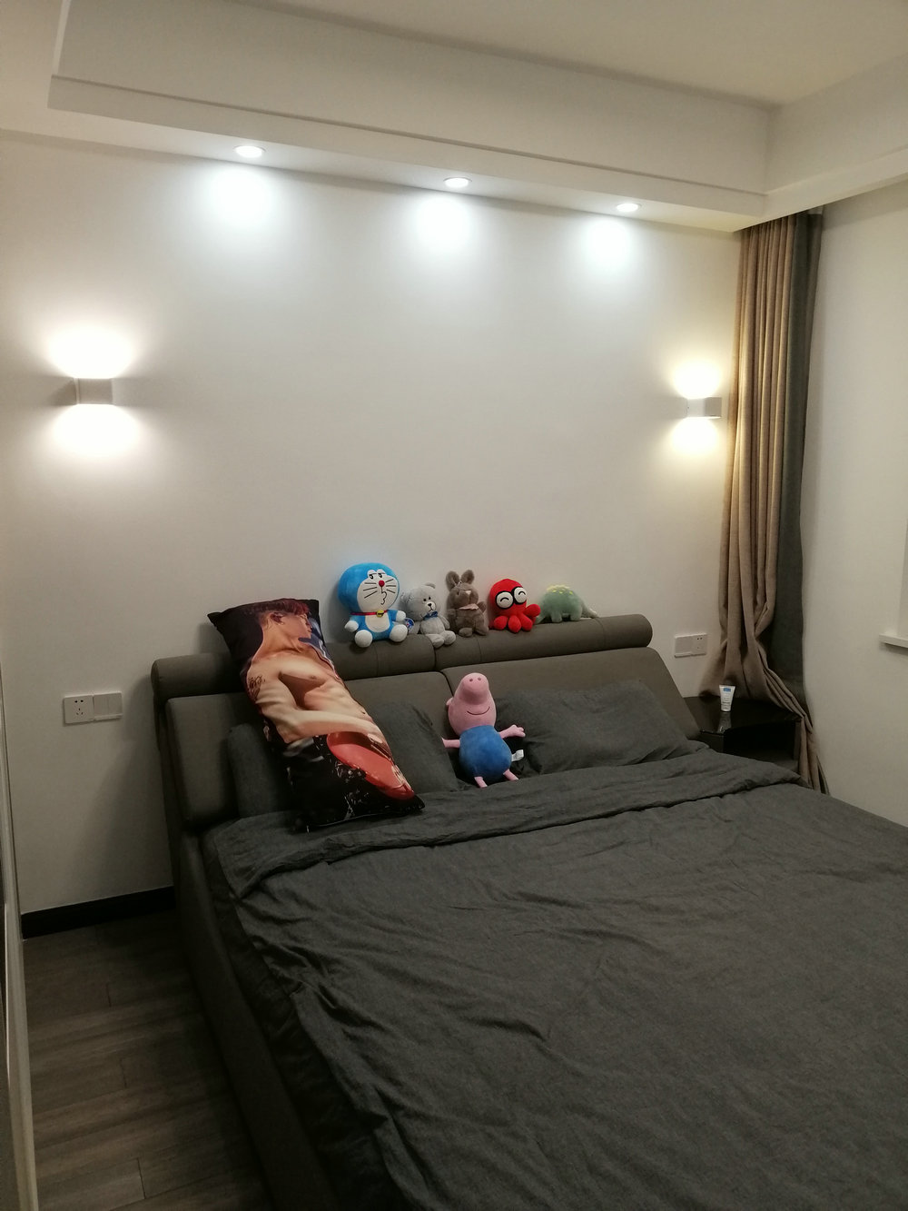 聯投廣場現代簡約風格裝修效果圖