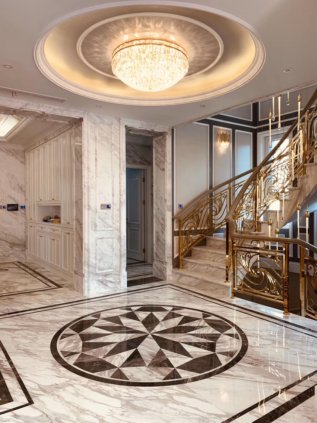 世貿龍灣別墅美式輕奢風格裝修效果圖