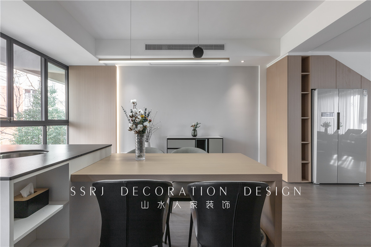 順馳泊林現代簡約風格裝修效果圖