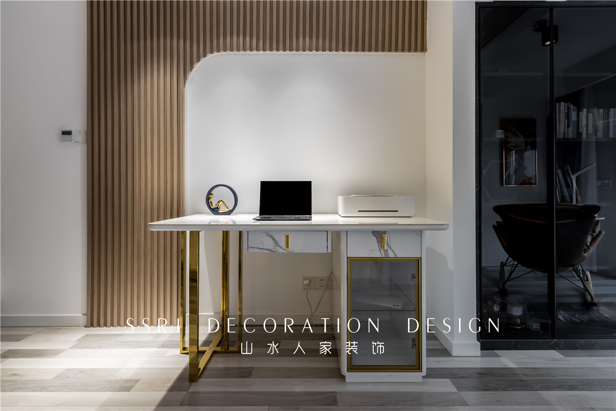 美聯中心現代簡約風格裝修效果圖