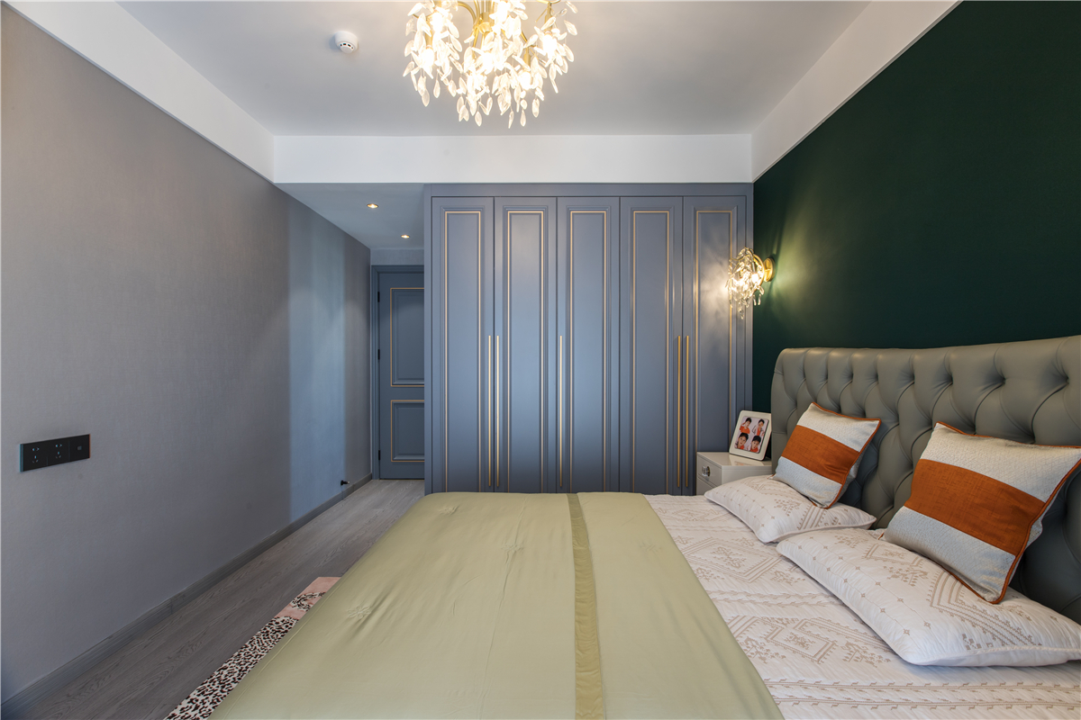 融僑悅府美式輕奢風格裝修效果圖